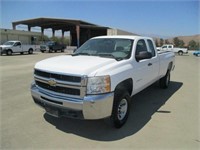 2010 Chevrolet 3500 4X4 Extended Cab Pickup Truck
