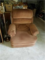 Rocker recliner chair