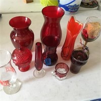 red vases an more