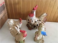 set of 4 roosters