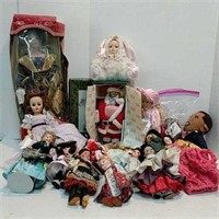 Assorted Collectable Dolls U3B