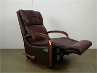 Lazy Boy Leather reclining chair (3)