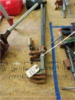 2 40 inch clamps and 1 28 inch clamp as shown sold