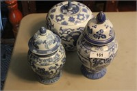 Oriental urns