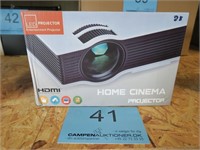 LED Projektor Home Cinema 800 Lumen