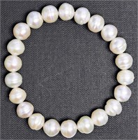 21E- Freshwater pearl flexible bracelet $90