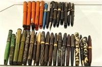 Collection of 34 Vintage fountain pens