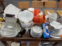 MISC. LARGE LOT OF PYREX HOUSEWARES MORE