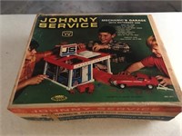 Toys - Johnny Service Mechanic Garage
