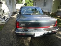 1998 Oldsmobile 98 Regency 4 door