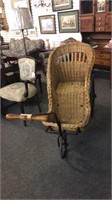 VINTAGE WICKER CARRIAGE WITH PULL HANDLE