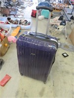 ROLLING SUITCASE