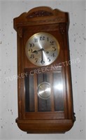 OAK C. 1910 UNSIGNED WALL CLOCK W/ KEY