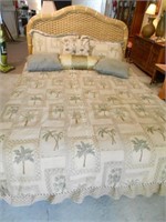 QUEEN SIZE BED W/ PALM TREE MOTIF