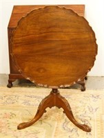 Early 19th c. ball & claw foot tilt top table
