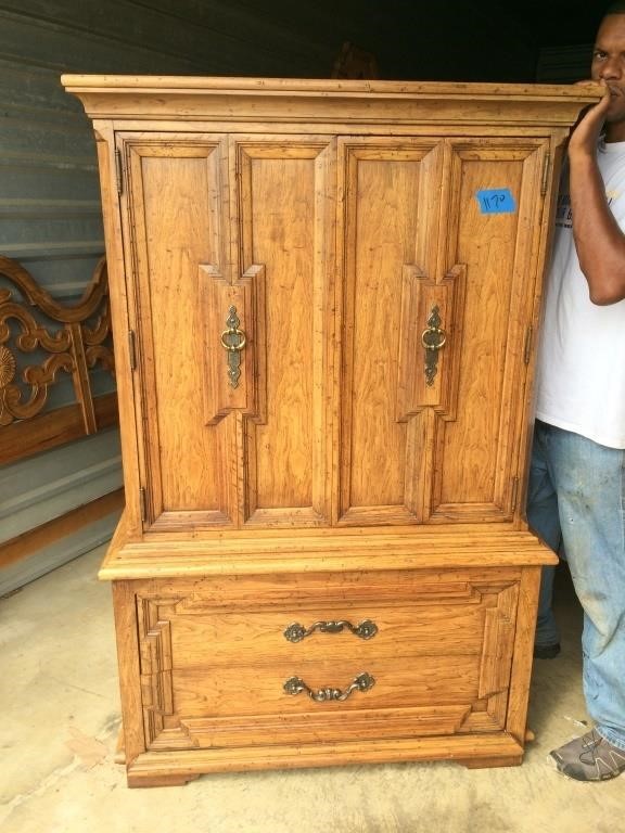 Estate Furniture Auction