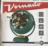VORNADO $75 RETAIL WHOLE ROOM AIR CIRCULATOR