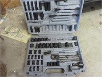 HUSKY PRO SOCKET/ WRENCH SET