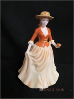 Royal Doulton"Autumn Stroll" HN 4588