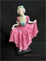 Royal Doulton "Delight" HN1772