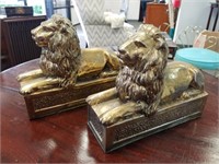 PAIR OF BRASS HOLLYWOOD REGENCY LION BOOKENDS