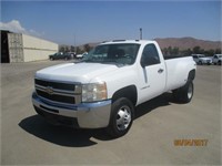 2009 Chevrolet 3500 4X4 Pickup Truck