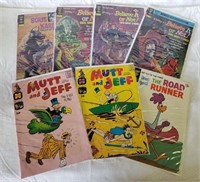 7 pcs. Ripley's Comics, Mutt & Jeff & Roadrunner
