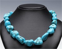 A KENNETH LANE TURQUOISE NUGGET NECKLACE
