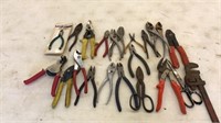 Box of pliers