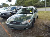 2006 Ford Taurus SE