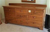 Dresser / wood 9 drawers
