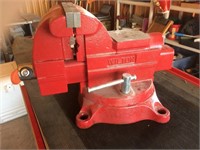 Wilton table vise. Like New