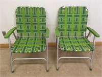 GREAT RETRO FOLDING LAWN CHAIRS- GREAT COLORS