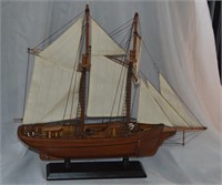 Tall Ship / Sailboat Model