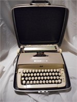 Smith-Corona portable manual typewriter