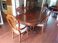 Beautiful cherry double pedestal table