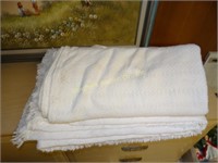 Cotton coverlet & blanket