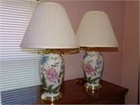 2 oriental floral lamps w/ shades: lamp 15" shade