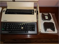 Brother electric typewriter ax-10 w/ 2 cartridges