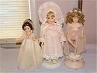 3 dolls- Madame Alexander josephine w/ stand;