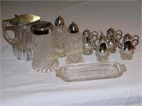 9 glassware pieces: syrup, salt & pepper shakers,