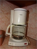 Krups coffee maker (small 1-3 cups) large up to