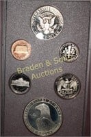 US 1983 PRESTIGE COIN SET