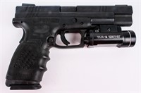 Gun Springfiled XD-9 Semi Auto Pistol in 9mm