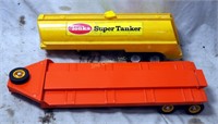 2 Vintage Tonka Truck Tanker & Low Boy Trailer