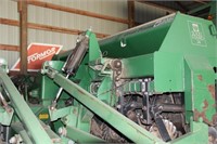 Great Plains Solid Stand 24' Folding No-Till Drill