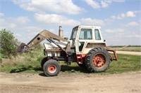 1975 Case 1070 100HP Agri King Tractor with Loader