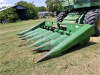 John Deere 643 6-Row Corn Head