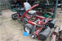 Toro GreensMaster 3050 Triplex Greens Mower