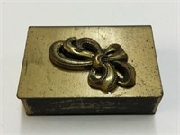GOLD PLATED MATCH BOX HOLDER W/ BOW MOTIF